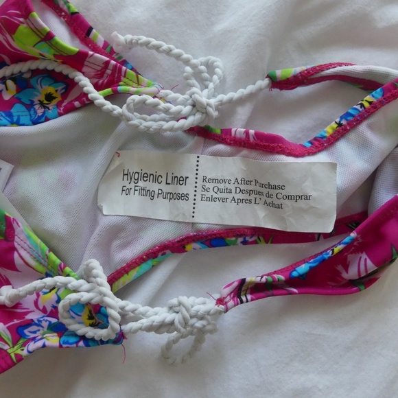 Tropical Print Bikini - SPRING BREAK! - Picture 5 of 8